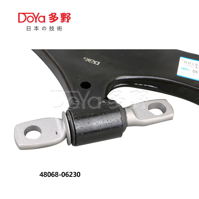 Toyota 48068-06230 Left And Right Lower  Control Arm Assy
